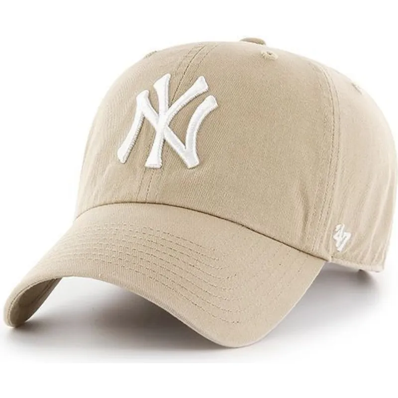 casquette-courbee-beige-avec-logo-blanc-new-york-yankees-mlb-clean-up-47-brand