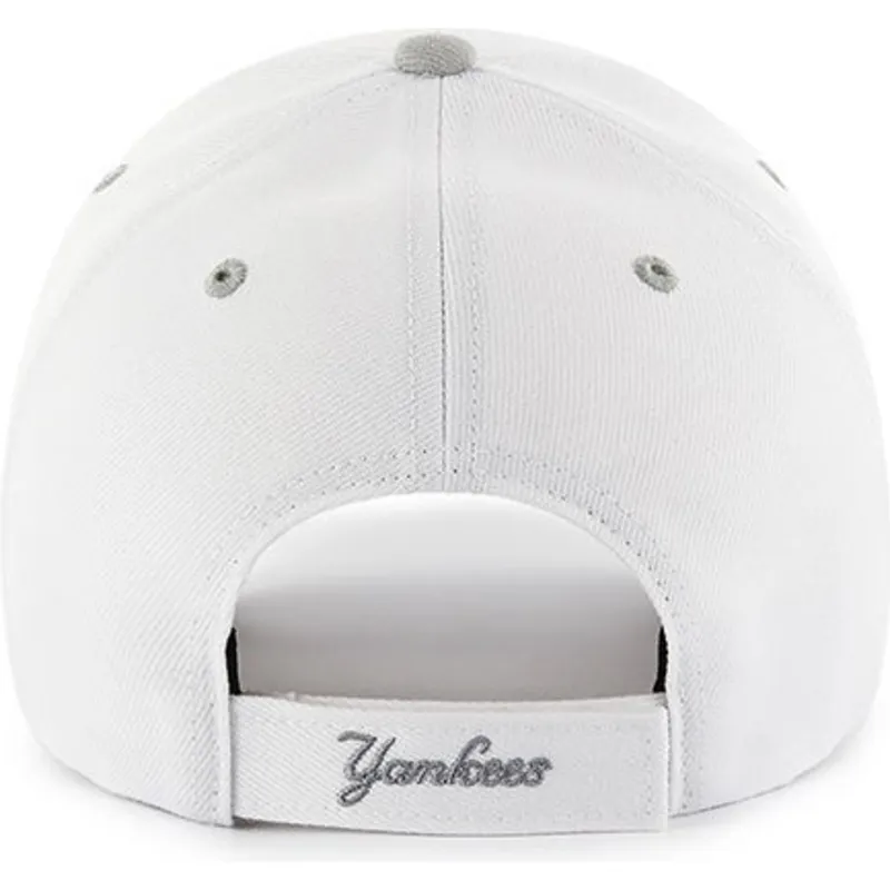 cepur-izliekta-balts-regulejams-no-new-york-yankees-mlb-no-47-brand