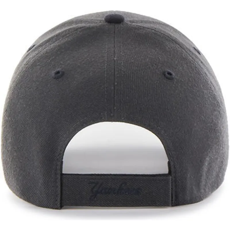 cepur-izliekta-melns-regulejams-no-new-york-yankees-mlb-no-47-brand