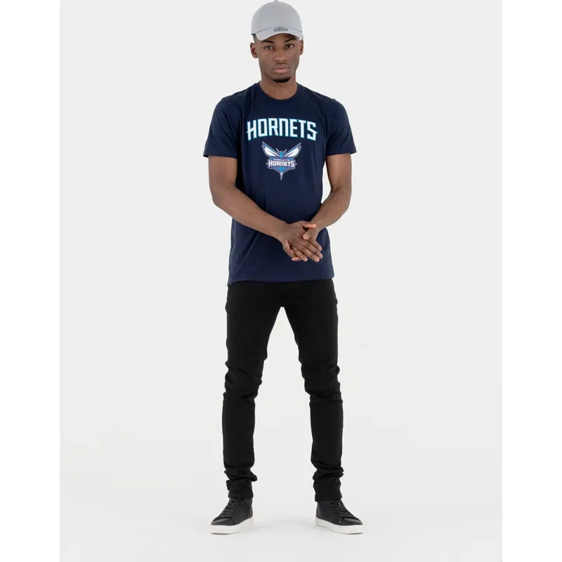 krekli-isas-piedurknes-tumsi-zils-no-charlotte-hornets-nba-no-new-era