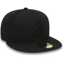 czarna-dopasowana-czapka-z-daszkiem-59fifty-black-on-black-new-york-yankees-mlb-od-new-era