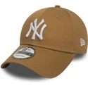 cepur-izliekta-bruns-regulejams-9forty-essential-no-new-york-yankees-mlb-no-new-era