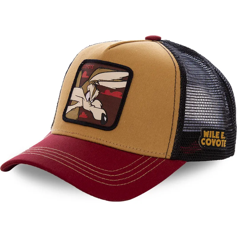 cap-izliekta-brown-snapback-coyote-looney-tunes-no-capslab cap-izliekta-brown-snapback-coyote-looney-tunes-no-capslab