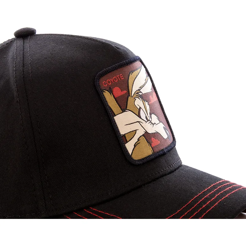 cepur-izliekta-melns-snapback-coy3-koijots-looney-tunes-no-capslab