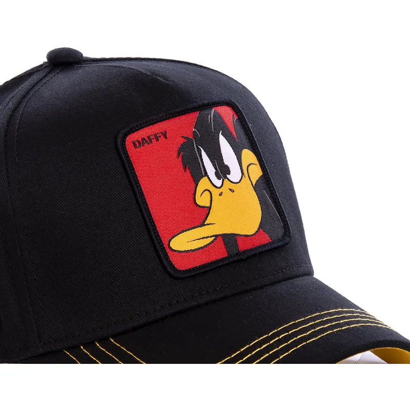 cepur-izliekta-melns-snapback-daf3-duffy-duck-looney-tunes-no-capslab cepur-izliekta-melns-snapback-daf3-duffy-duck-looney-tunes-no-capslab