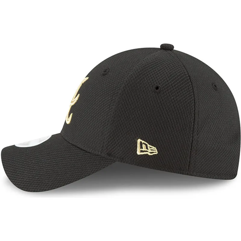 cepur-izliekta-melns-regulejams-9forty-sport-no-atlanta-braves-mlb-no-new-era