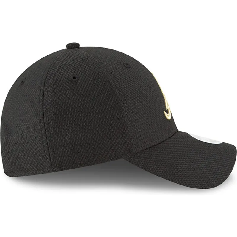 cepur-izliekta-melns-regulejams-9forty-sport-no-atlanta-braves-mlb-no-new-era