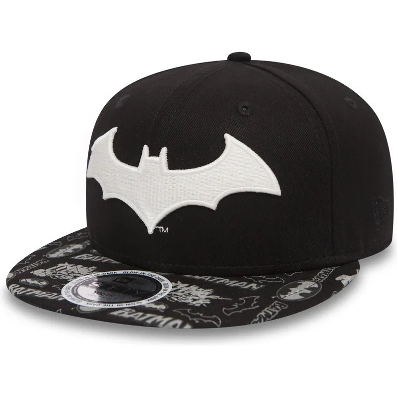cepur-plakana-melns-snapback-berniem-9fifty-gitd-no-batman-warner-bros-no-new-era
