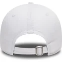 vit-justerbar-kurvad-keps-med-vit-logotyp-9forty-league-essential-fran-new-york-yankees-mlb-av-new-era