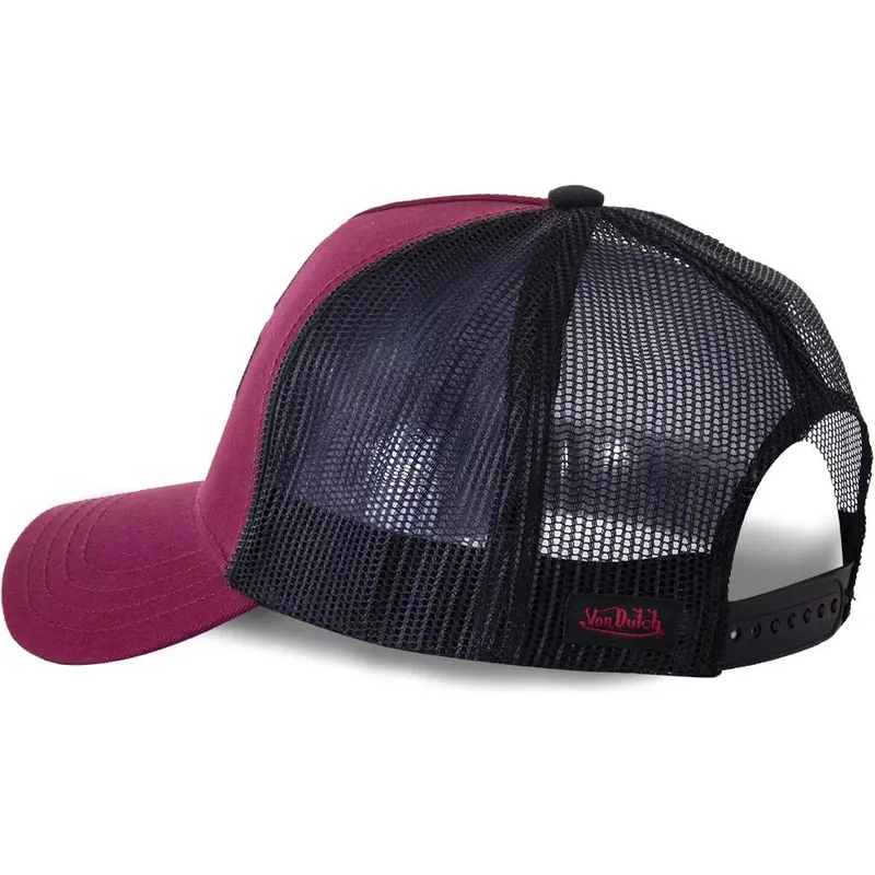 cap-izliekta-red-snapback-no-von-dutch