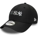 cepur-izliekta-melns-regulejams-9forty-stack-no-new-york-yankees-mlb-no-new-era
