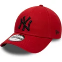 cepur-izliekta-sarkans-regulejams-9forty-league-essential-no-new-york-yankees-mlb-no-new-era