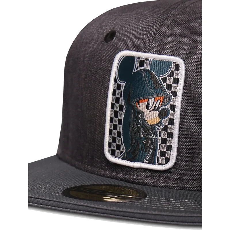 cepur-plakana-melns-snapback-hooded-kingdom-hearts-no-difuzed cepur-plakana-melns-snapback-hooded-kingdom-hearts-no-difuzed