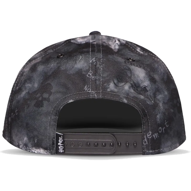cepur-plakana-melns-snapback-all-over-printed-wizards-unite-no-difuzed cepur-plakana-melns-snapback-all-over-printed-wizards-unite-no-difuzed