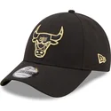 cepur-izliekta-melns-snapback-9forty-black-and-gold-no-chicago-bulls-nba-no-new-era