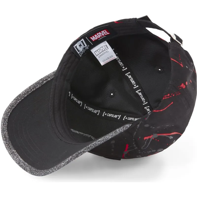 schwarze-und-rote-verstellbare-curved-cap-deadpool-tag-dea-marvel-comics-von-capslab