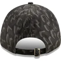 cepur-izliekta-maskesanas-regulejams-9forty-all-over-camo-no-chicago-bulls-nba-no-new-era