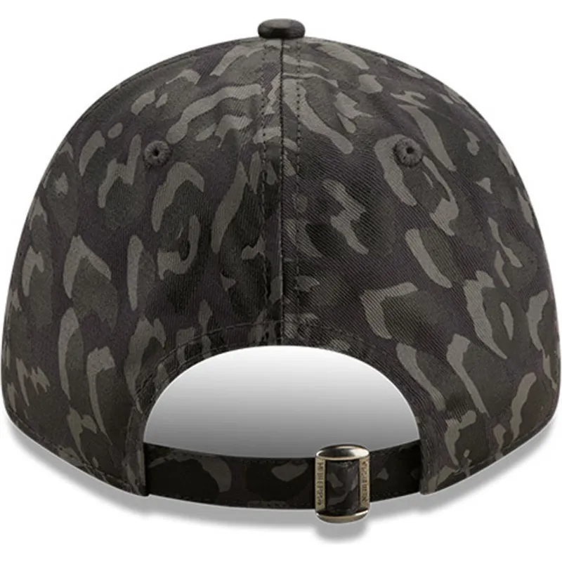 cepur-izliekta-maskesanas-regulejams-9forty-all-over-camo-no-chicago-bulls-nba-no-new-era cepur-izliekta-maskesanas-regulejams-9forty-all-over-camo-no-chicago-bulls-nba-no-new-era