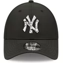 gorra-curva-negra-ajustable-9forty-sports-clip-de-new-york-yankees-mlb-de-new-era