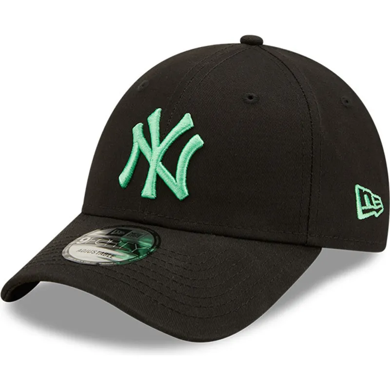 cepur-izliekta-melns-regulejams-9forty-league-essential-no-new-york-yankees-mlb-no-new-era