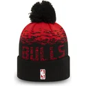 cepur-ar-bumbuli-melns-sport-cuff-no-chicago-bulls-nba-no-new-era