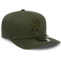 cepur-izliekta-zals-snapback-9fifty-stretch-snap-league-essential-no-new-york-yankees-mlb-no-new-era