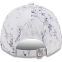 cepur-izliekta-balts-regulejams-9forty-clear-marble-le-louvre-no-new-era