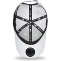 cepur-izliekta-balts-regulejams-9forty-clear-marble-le-louvre-no-new-era