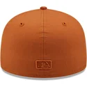 cepur-plakana-bruns-pieguloss-59fifty-league-essential-no-los-angeles-dodgers-mlb-no-new-era