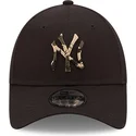 cepur-izliekta-melns-regulejams-9forty-camo-infill-no-new-york-yankees-mlb-no-new-era