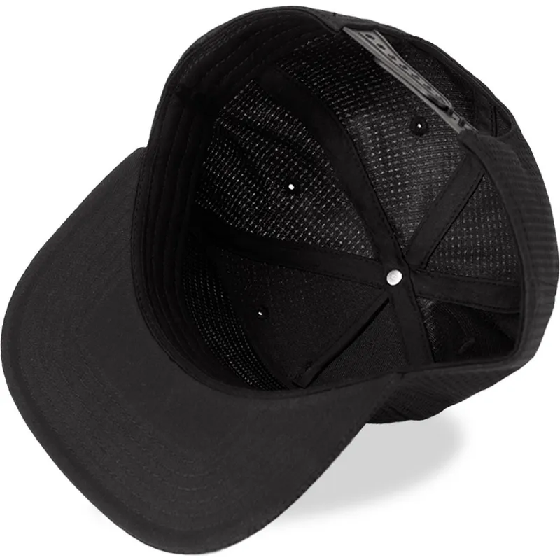 cepur-plakana-melns-snapback-metal-badge-no-difuzed cepur-plakana-melns-snapback-metal-badge-no-difuzed