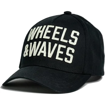 schwarze-gebogene-snapback-kappe-classic-ww22-von-wheels-and-waves