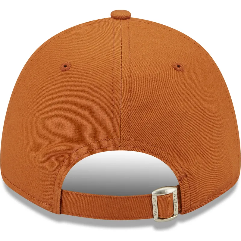 cepur-izliekta-bruns-regulejams-9forty-league-essential-no-new-york-yankees-mlb-no-new-era