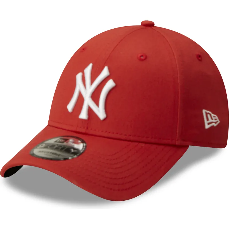 cepur-izliekta-sarkans-regulejams-9forty-league-essential-no-new-york-yankees-mlb-no-new-era