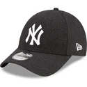 cepur-izliekta-melns-regulejams-9forty-the-league-melton-wool-no-new-york-yankees-mlb-no-new-era