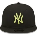 cepur-plakana-melns-snapback-9fifty-league-essential-no-new-york-yankees-mlb-no-new-era