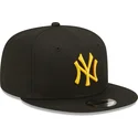 new-era-mlb-new-york-yankees-9fifty-league-essential-snapback-cap-in-schwarz-mit-gelbem-logo