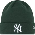new-era-league-essential-cuff-new-york-yankees-mlb-dark-green-beanie