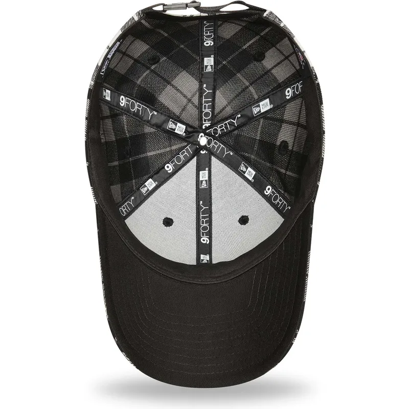 cepur-izliekta-melns-regulejams-9forty-plaid-no-new-york-yankees-mlb-no-new-era