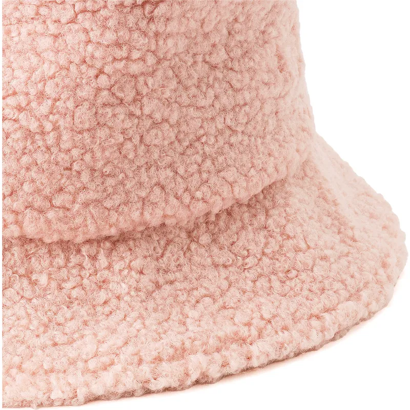 spaini-roza-core-winter-no-puma
