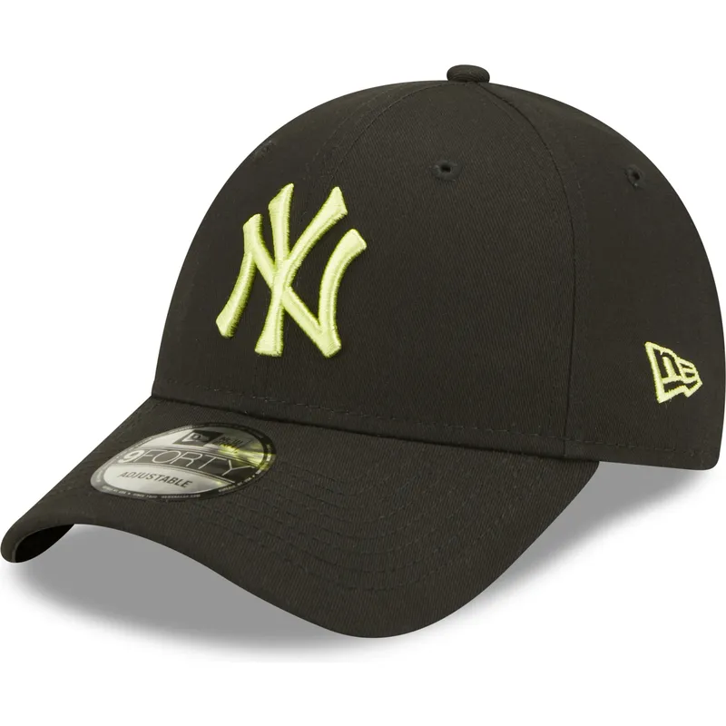 cepur-izliekta-melns-regulejams-9forty-league-essential-no-new-york-yankees-mlb-no-new-era