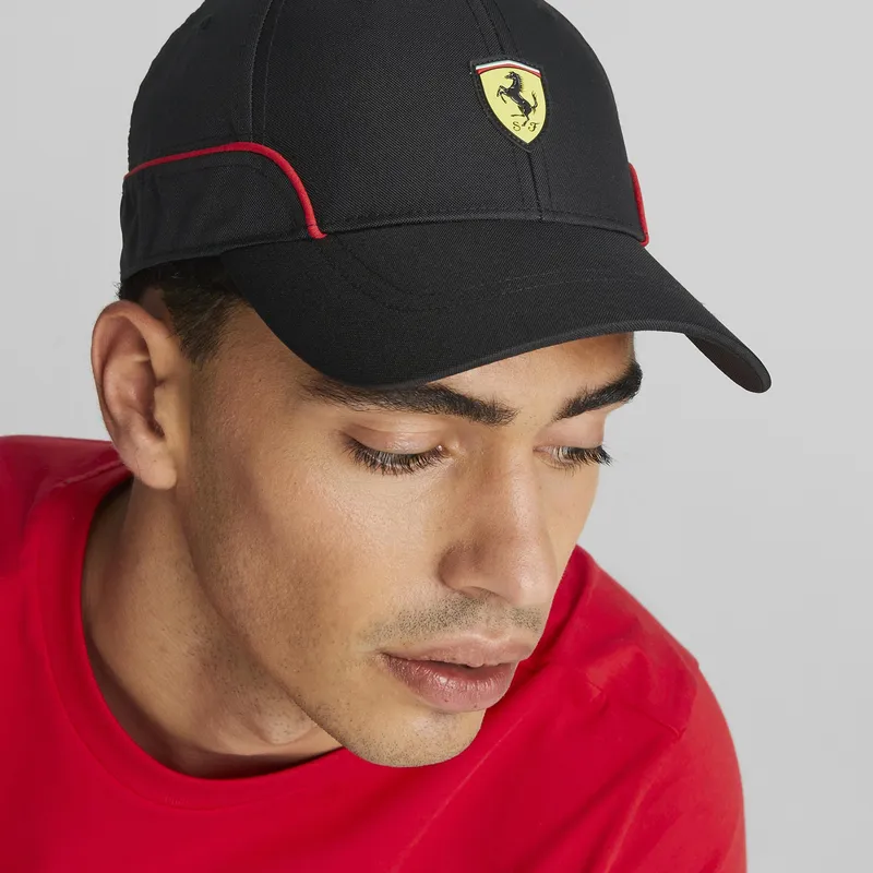 cepur-izliekta-melns-regulejams-sptwr-race-b-no-ferrari-formula-1-no-puma cepur-izliekta-melns-regulejams-sptwr-race-b-no-ferrari-formula-1-no-puma