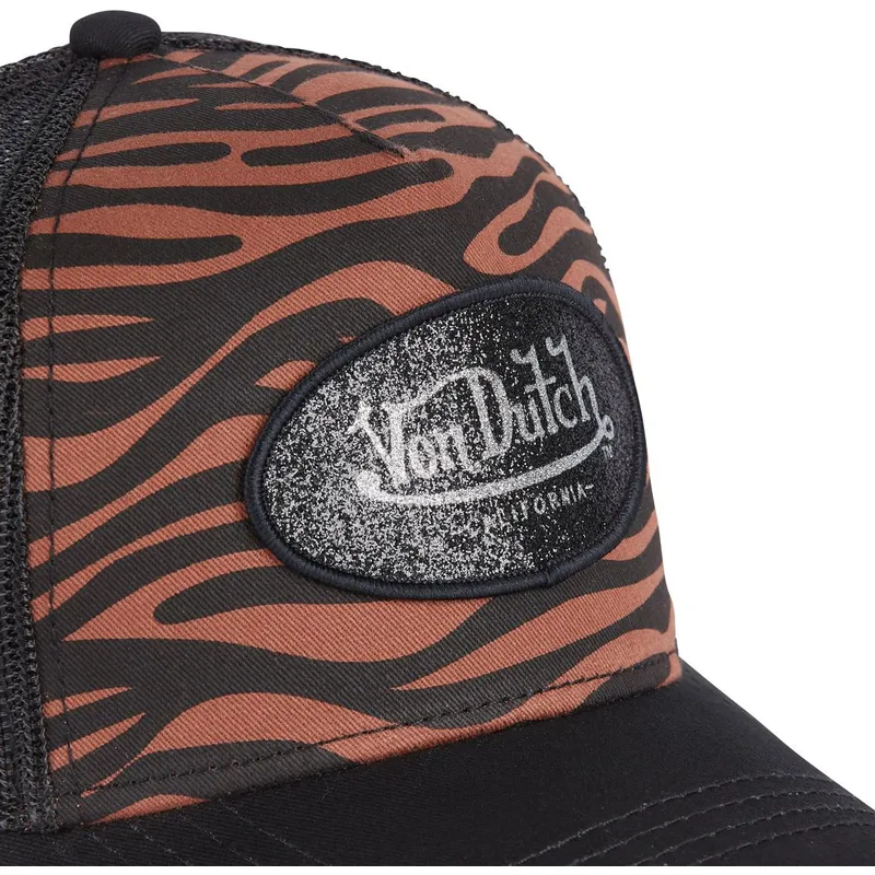 cepur-izliekta-truckeris-melns-snapback-zebr-c-no-von-dutch