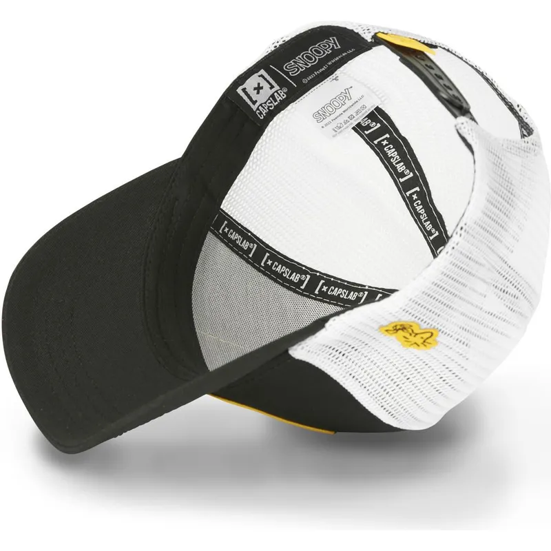 cepur-izliekta-truckeris-melns-snapback-do2-snoopy-zemesrieksti-no-capslab