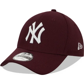 new-era-9forty-diamond-era-verstellbare-kappe-in-bordeauxrot-der-new-york-yankees-mlb