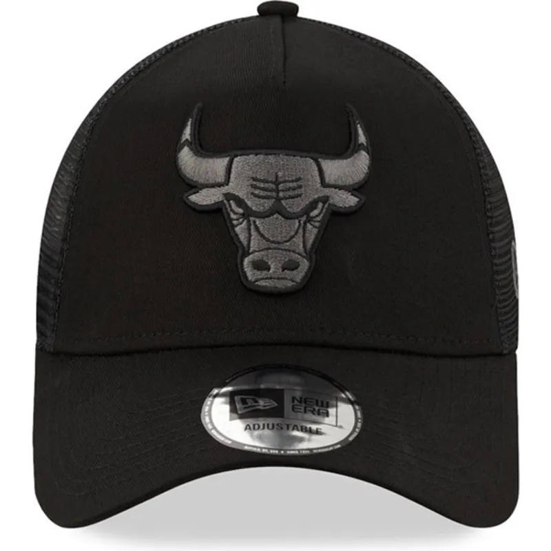 schwarze-trucker-kappe-mit-schwarzem-logo-9forty-a-frame-tonal-von-chicago-bulls-nba-von-new-era
