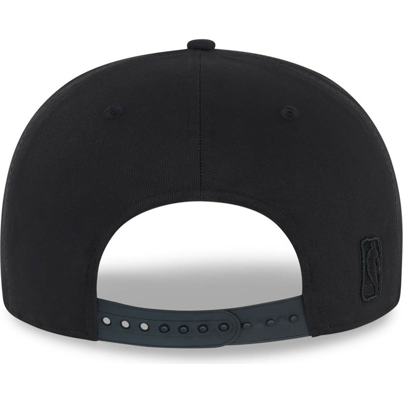 new-era-flat-brim-black-logo-9fifty-chicago-bulls-nba-black-snapback-cap