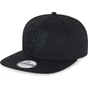 gorra-plana-negra-snapback-con-logo-negro-9fifty-de-las-vegas-raiders-nfl-de-new-era