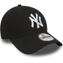 schwarze-verstellbare-curved-cap-9forty-essential-der-new-york-yankees-mlb-von-new-era