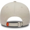 new-era-curved-brim-9forty-looney-tunes-bugs-bunny-beige-adjustable-cap